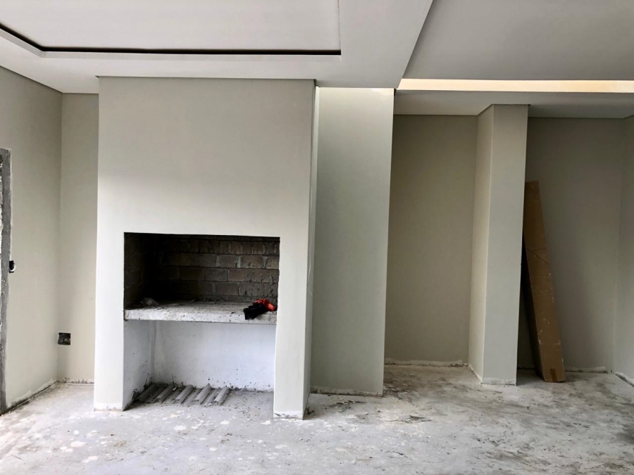 4 Bedroom Property for Sale in Sandown Western Cape